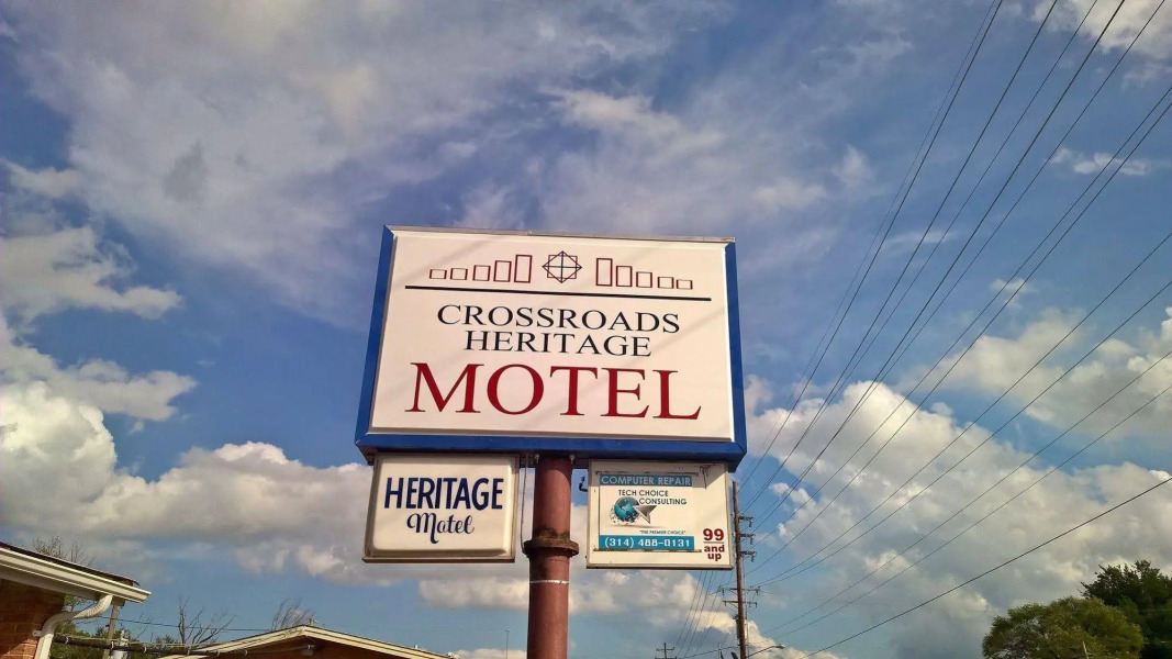 Crossroads Heritage Motel
