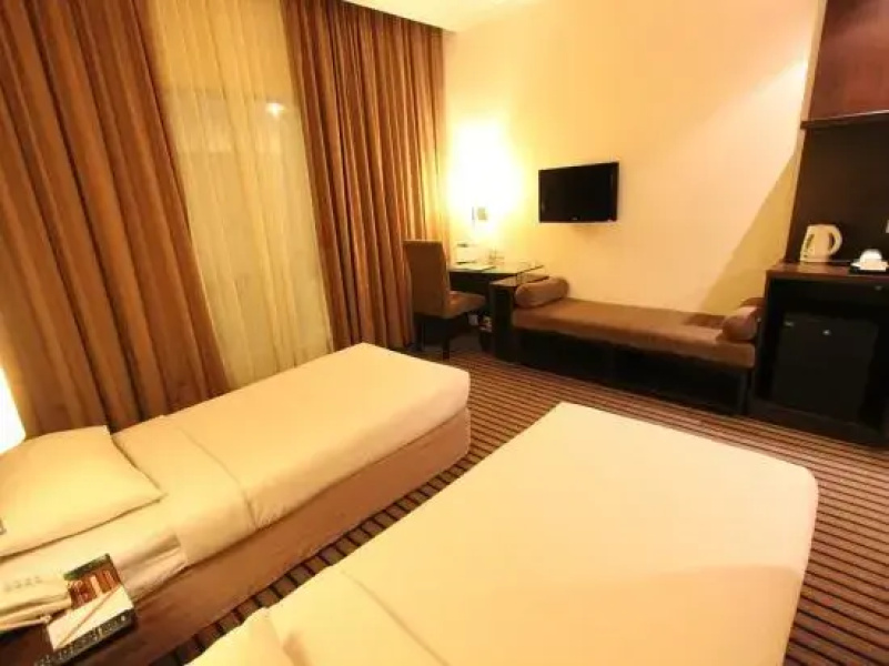 Harmoni One Convention Hotel & Service Apartments