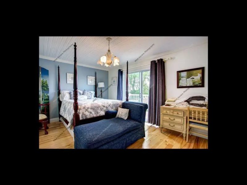 House by the Side of the Road