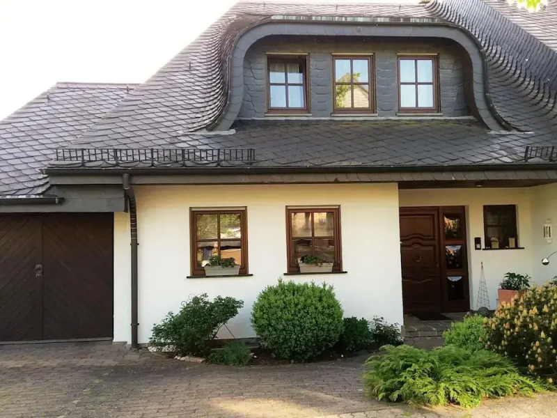 Spacious Apartment in Vulkaneifel