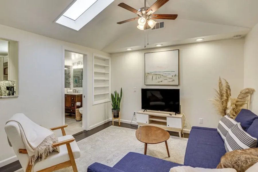 2 Mi to Ocean: Pet-friendly Imperial Beach Retreat