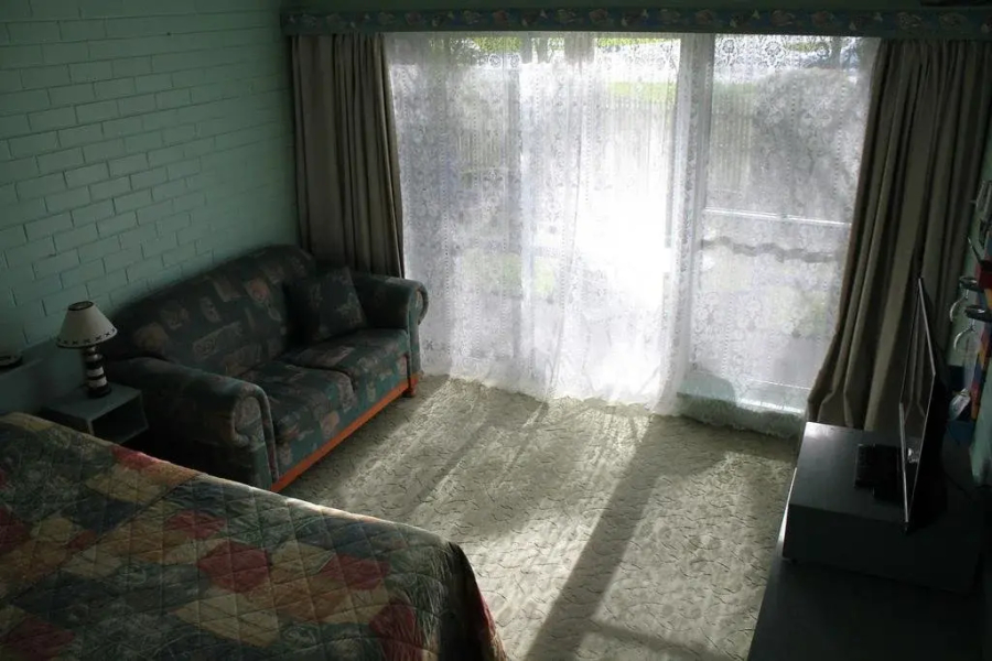 Inverloch Motel