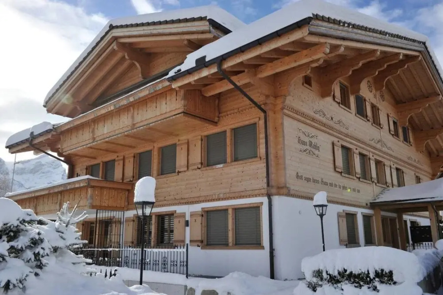 Luxurious Modern Flat next to Gstaad