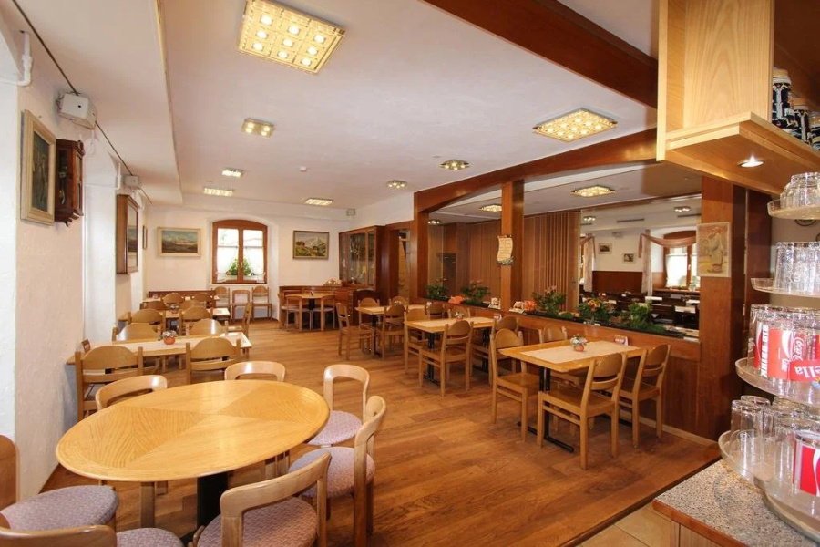 Hotel Adler