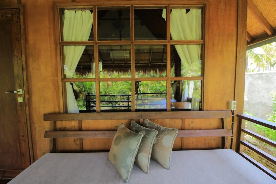 Cemara Meno Bungalow