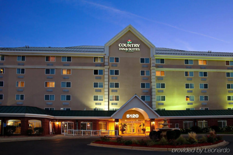 Holiday Inn : Bloomington W MSP Airport Area by IHG