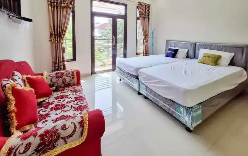 Urbanview Hotel Penginapan Ananda