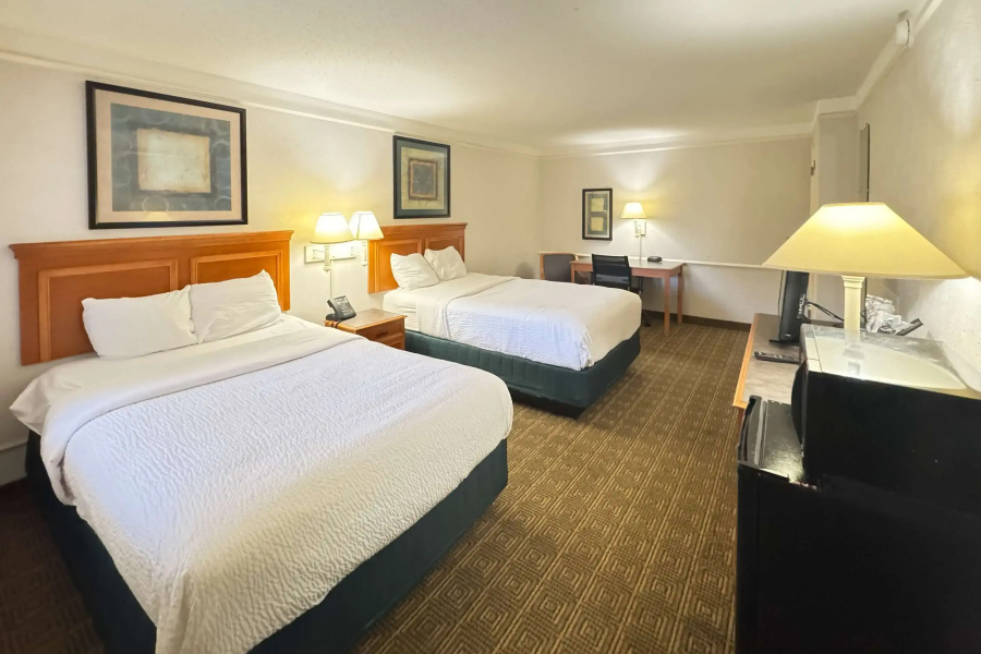 Rodeway Inn