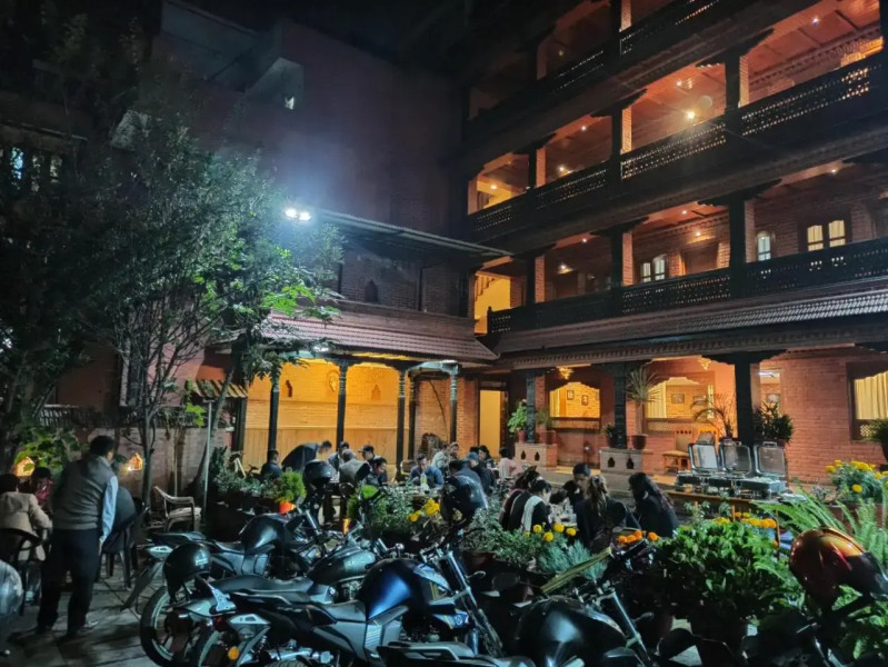 Nag Pukhu Guest House