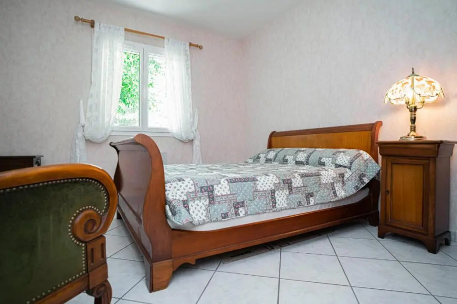 Maison Bleue 5-7 Personnes au Cœur de Bedous, en Vallée D'aspe