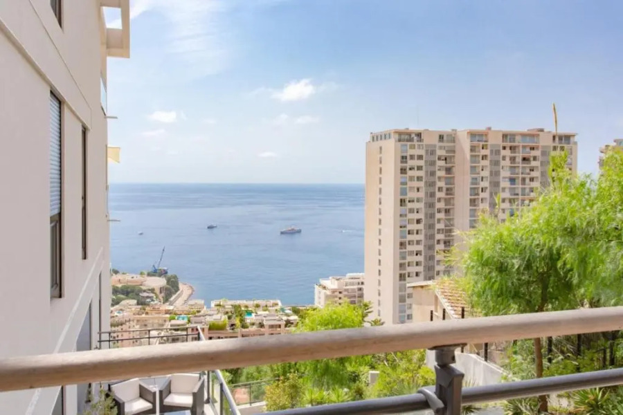 Magnificent Apartment With Furnished Sea View Terrace in A Luxury Residence