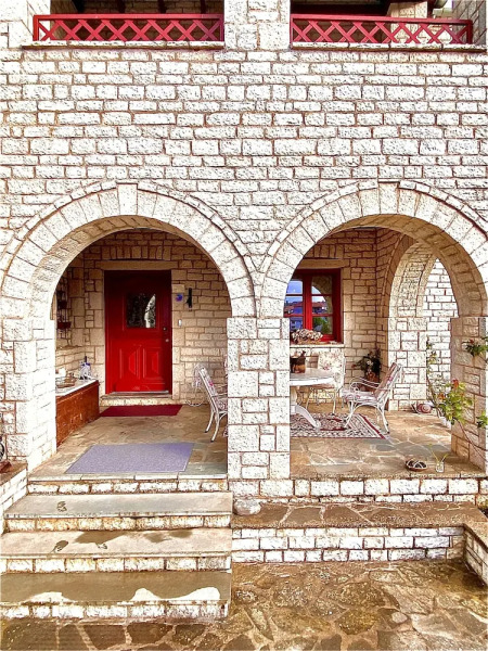 Meliteion traditional Hotel