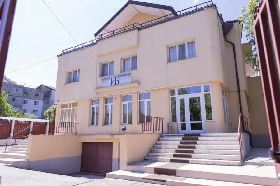 Hostel Holland Bacau
