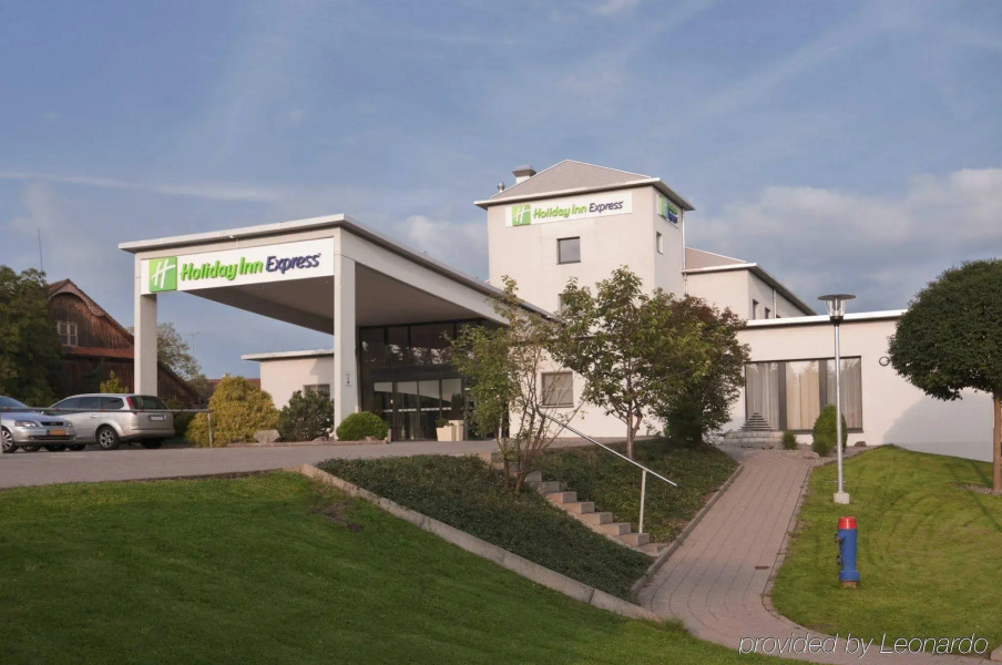 Holiday Inn Express Luzern - Neuenkirch by IHG