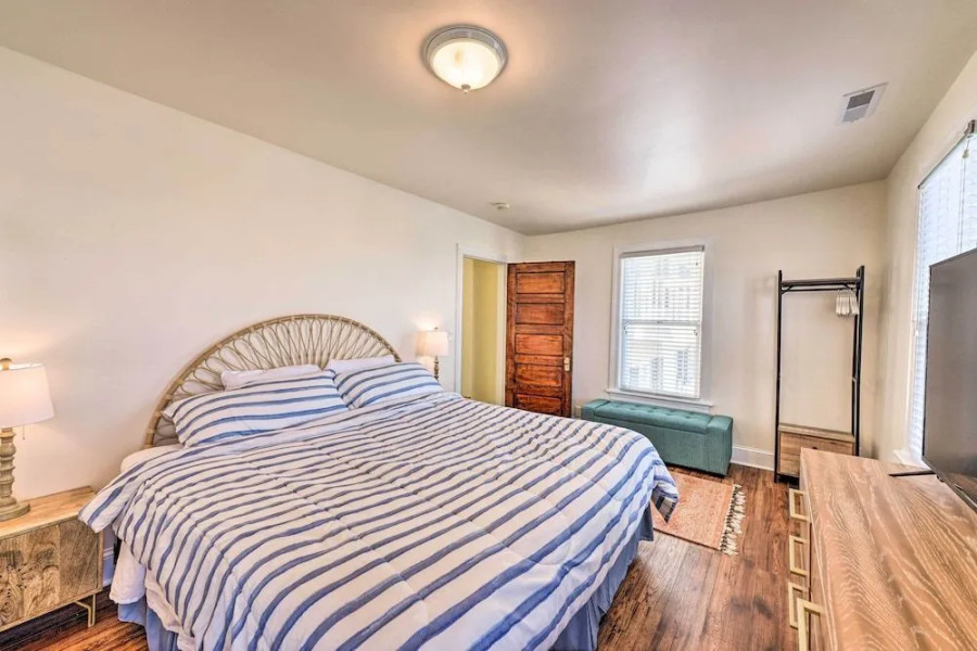 Atlantic City Getaway w/ Boat Dock, Fire Pit!