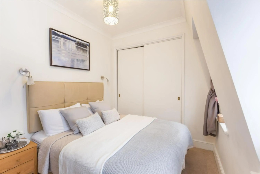 Park Lane Apartments - Clarges St