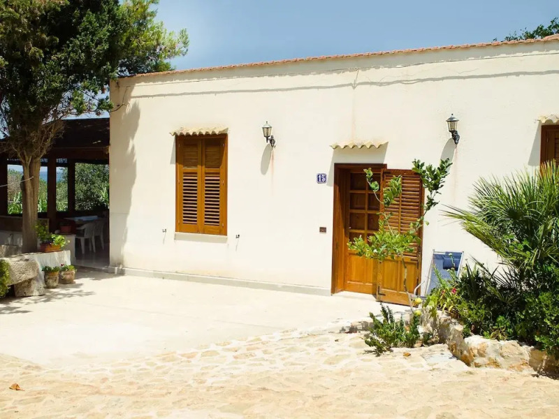 La casa a 2 minuti a piedi dalla spiaggia