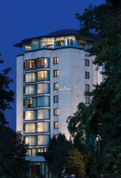 Four Seasons Hotel London at Park Lane