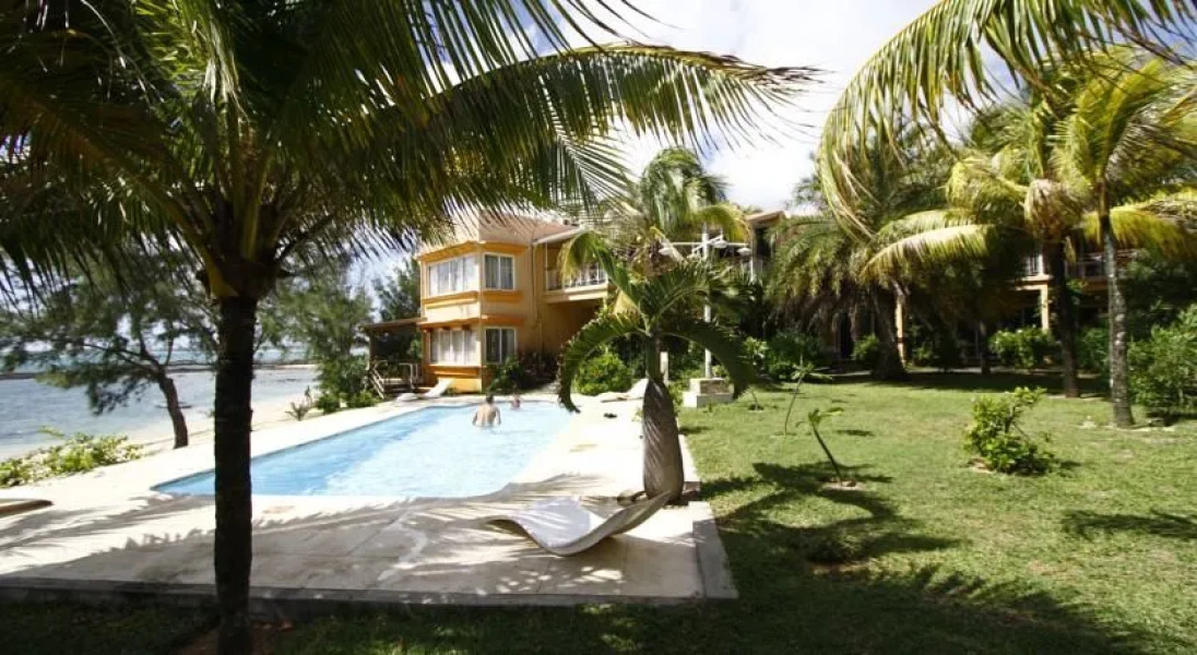 Seapoint Beach Bungalows