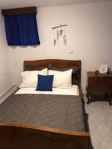 Giannakis Rooms