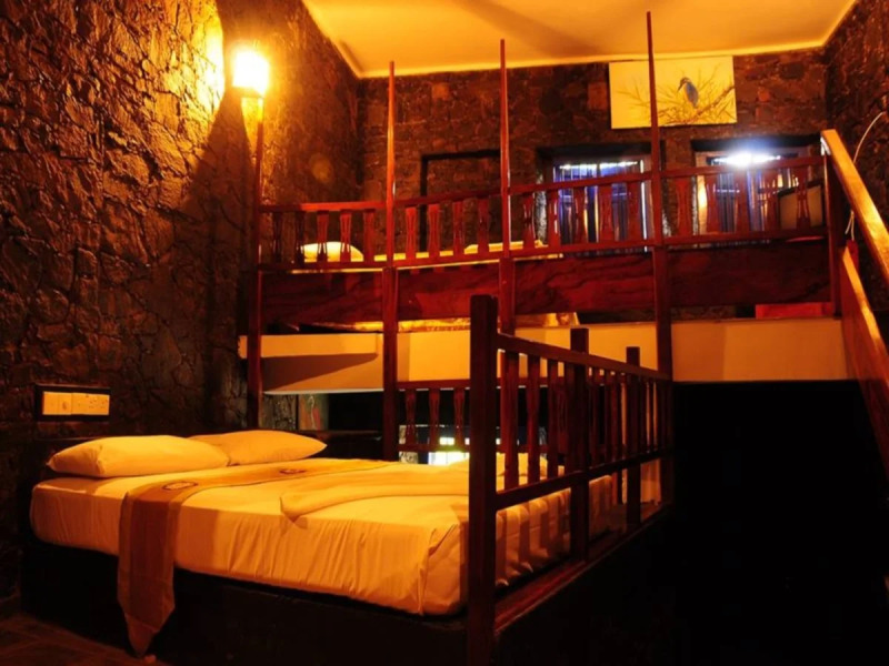 Boulder Garden Hotel