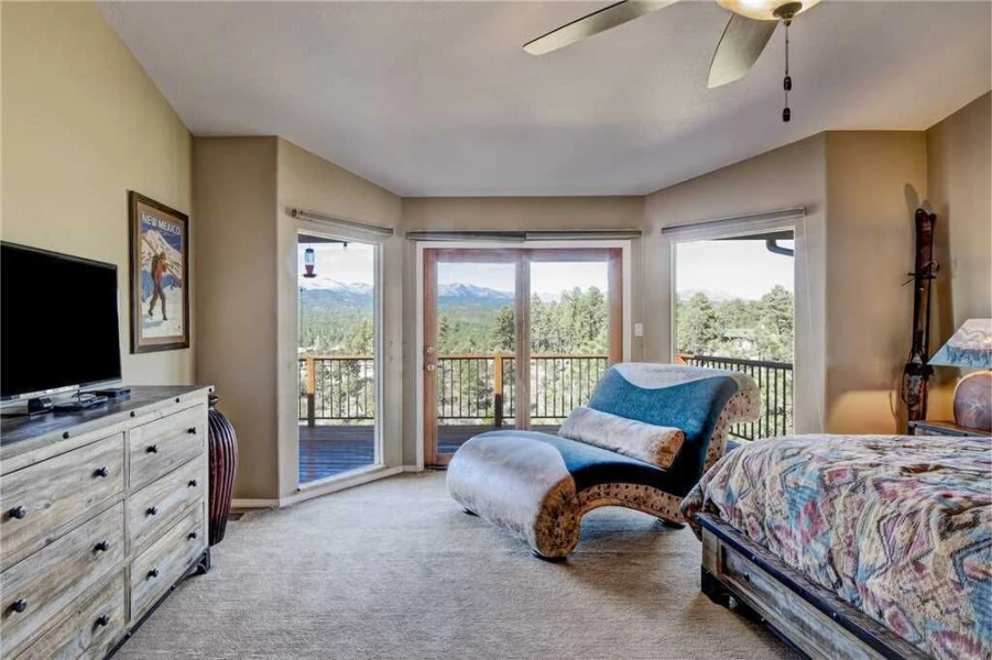 Southern Comfort - Three Bedroom Cabin