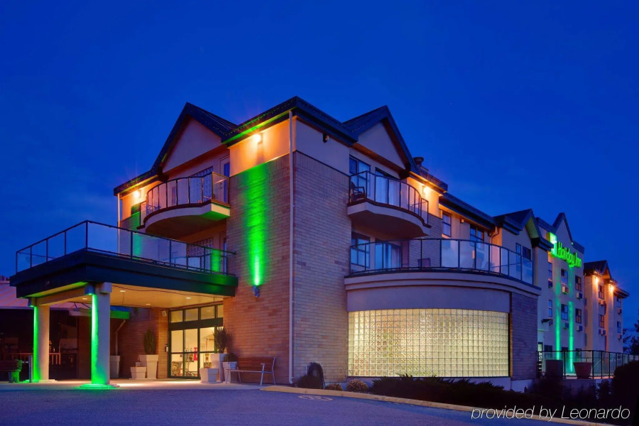 DoubleTree by Hilton West Kelowna