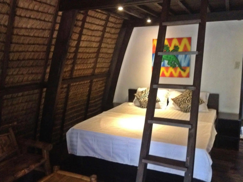 Love and Peace Deep Jungle and River Resort