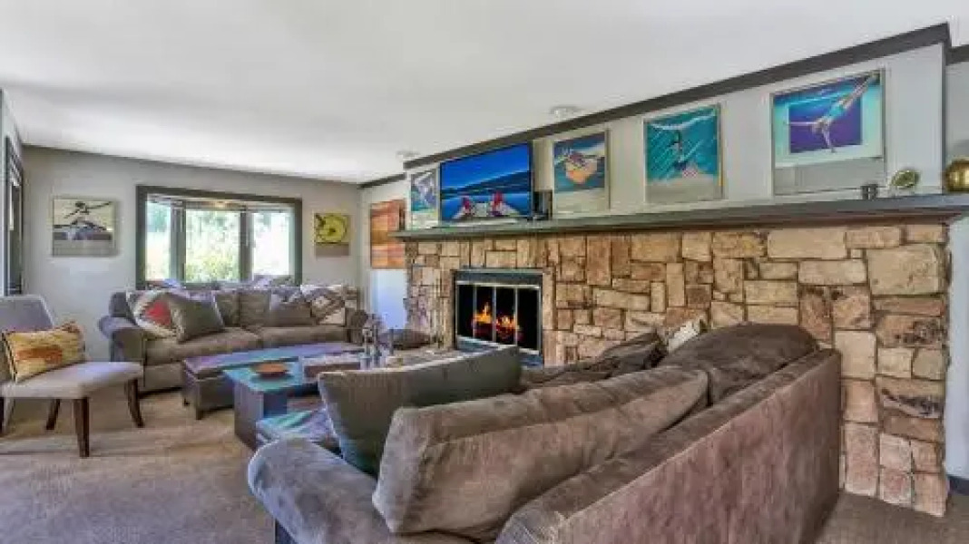 Warm Squaw Valley 1BR Condo
