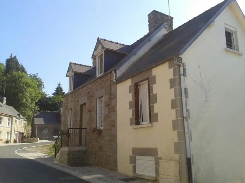 House With 4 Bedrooms in Loc-envel - 28 km From the Beach