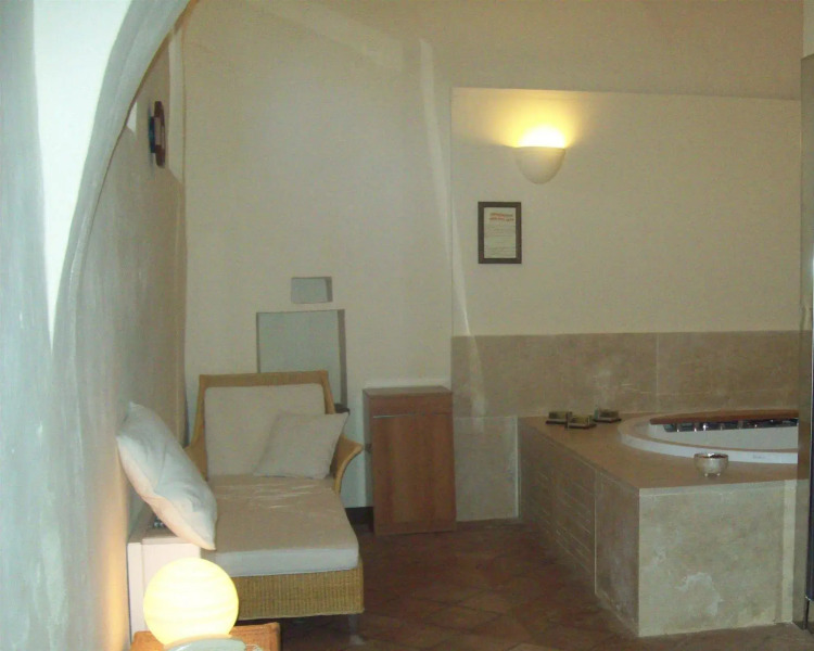 Abbazia San Pietro In Valle