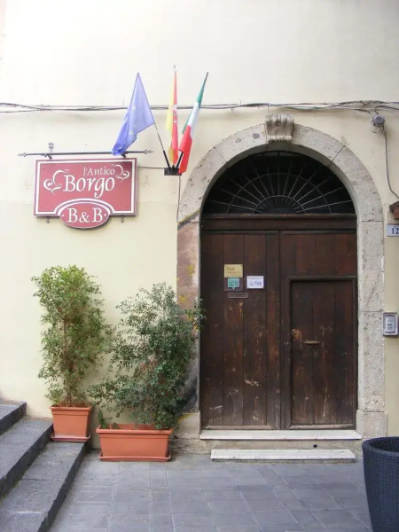 L' Antico Borgo