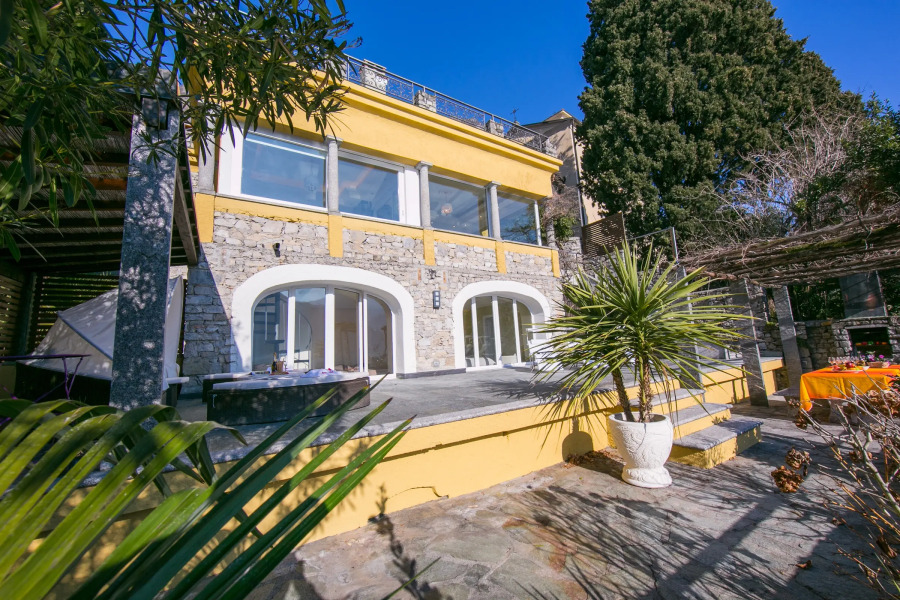 Villa Lugano Lakefront