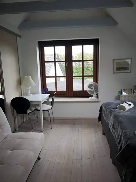 Hvirrekærgaard, midt i naturen.