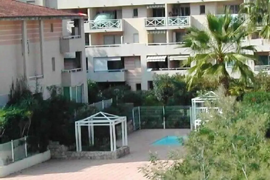 Appartement d'une chambre avec piscine partagee balcon amenage et wifi a Cagnes sur Mer a 2 km de la plage