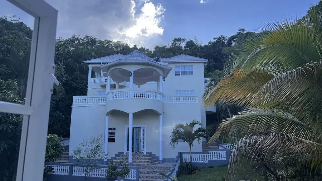 All Nations Guesthouse