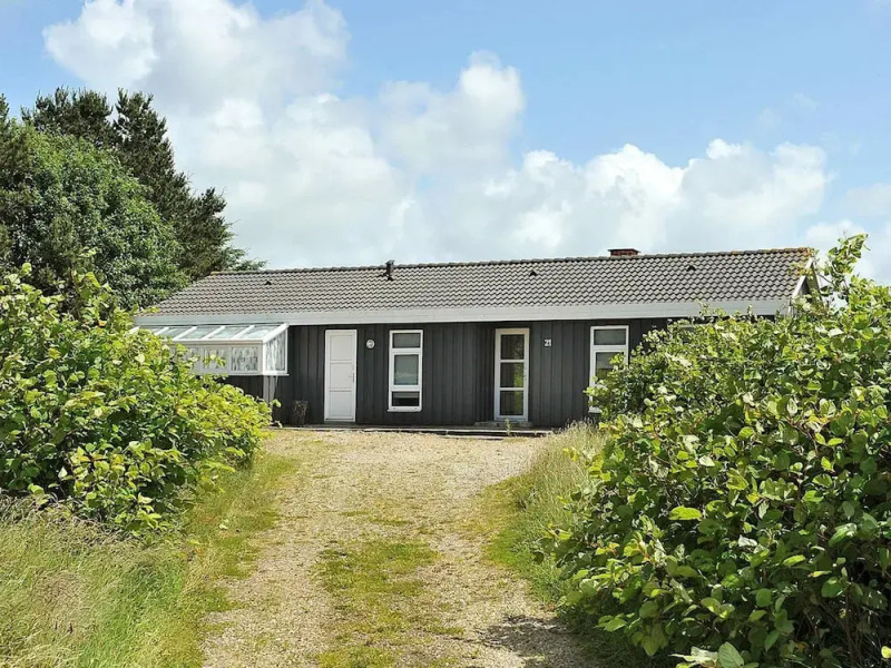 Trendy Holiday Home in Henne With Sauna