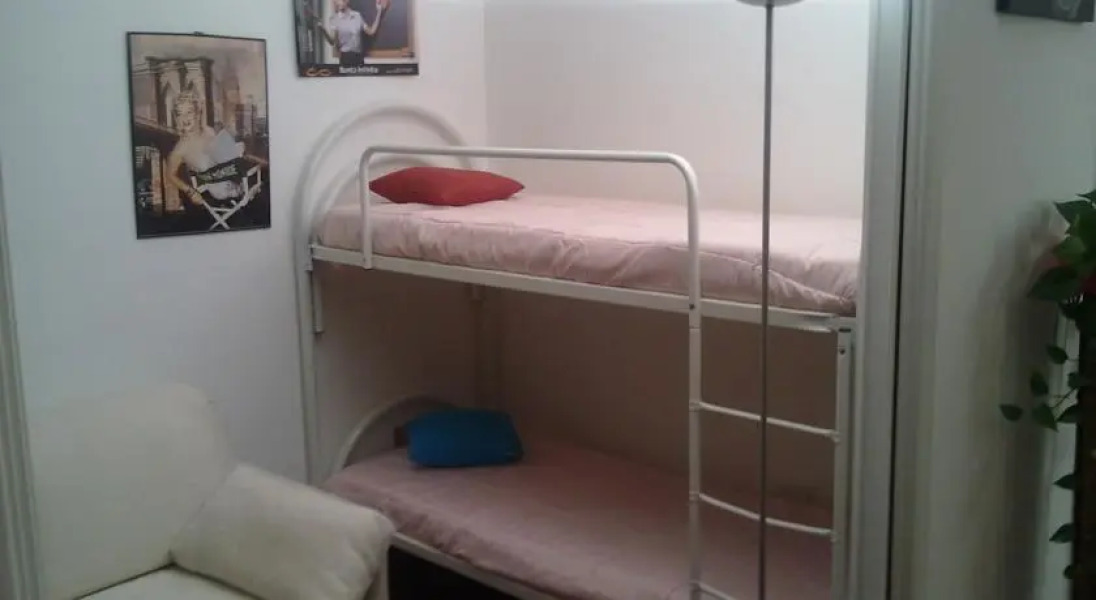 Villetta su canale navigabile