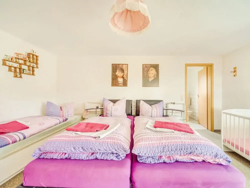 Beautiful Detached Holiday Home With Sauna Adjacent to the Rennsteig in Thuringia