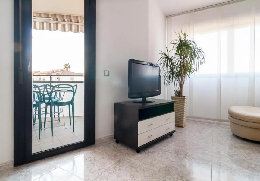 Beach & Pool Sant Salvador - 150m from sea