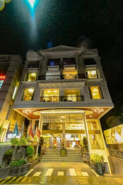 OYO 1711 Hotel Sepoy Grande