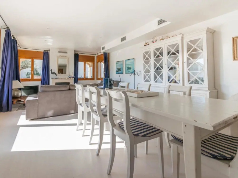 Detached Villa With Privated Pool Situated at the Seafront in Sant Pere Pescador