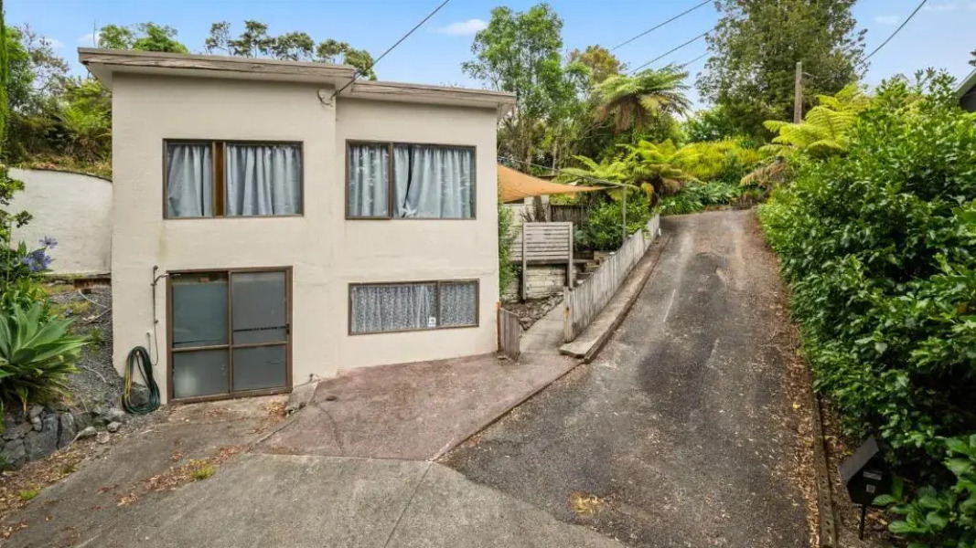 Snells Sanctuary - Snells Beach Holiday Home