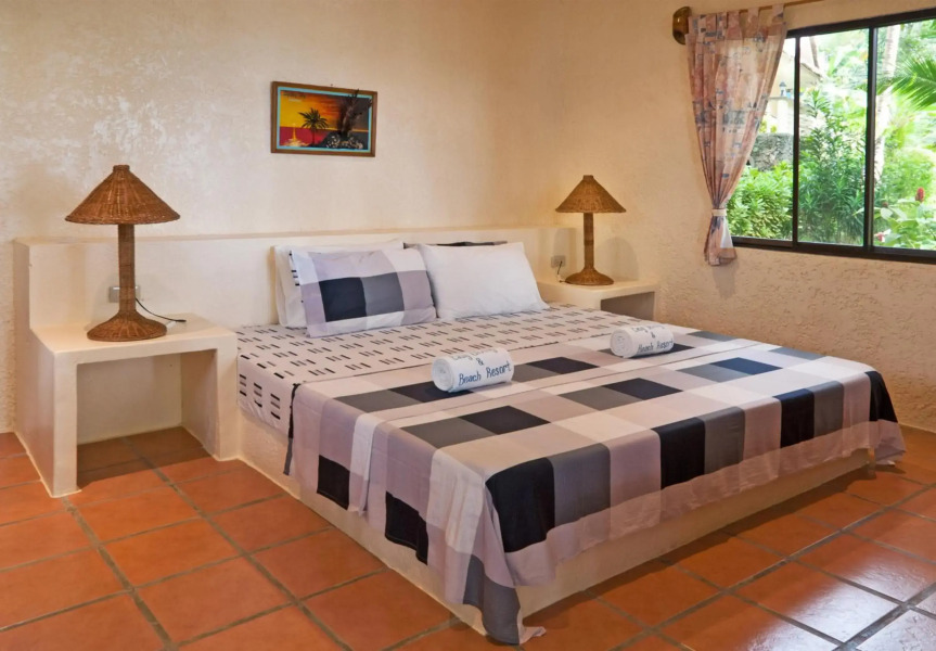 Easy Diving and Beach Resort