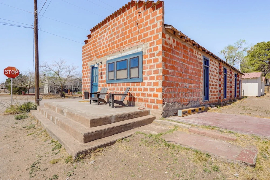 4 Mi to Davis Mountains State Park: Family Retreat