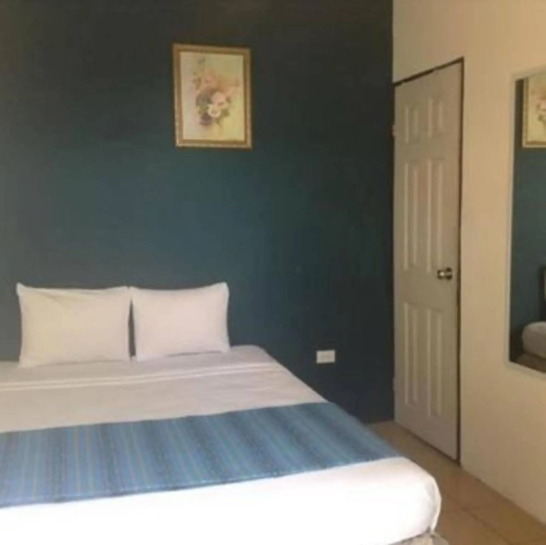 Hotel Mango Inn