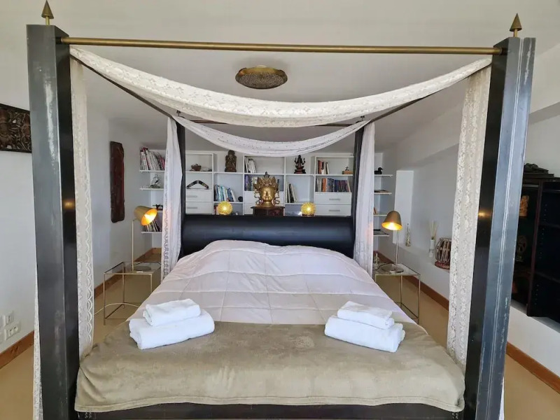 Architect Villa With Fantastic sea View, Locquirec