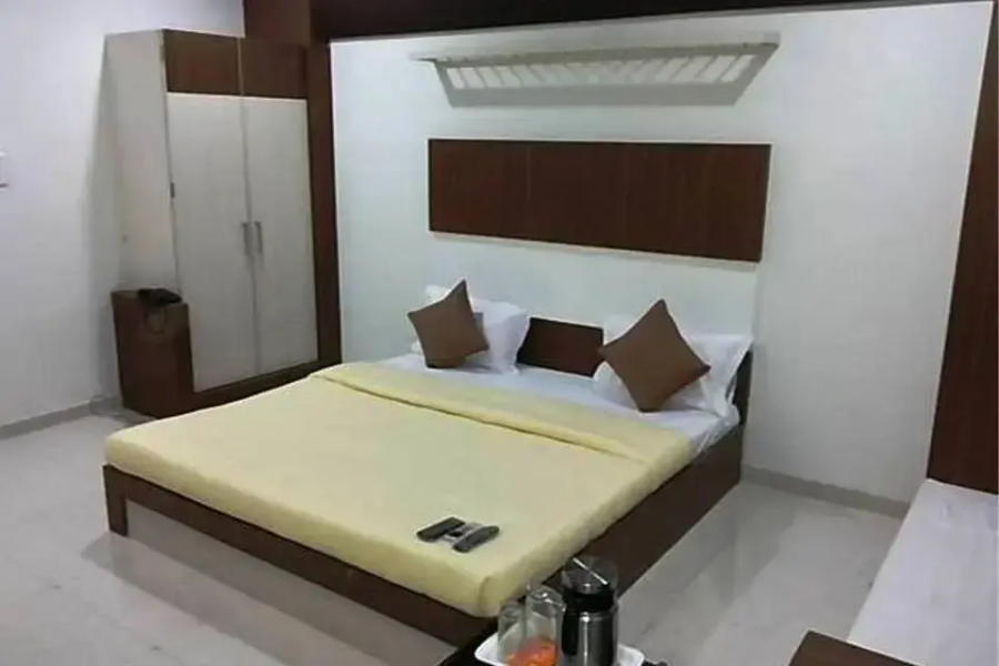 Crown by Orangetree Hotels