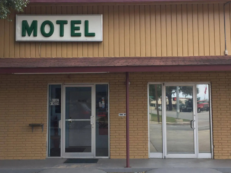 Downtowner Motel
