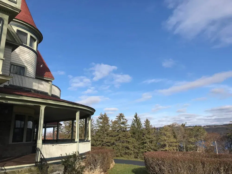 Idlwilde Inn